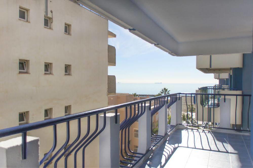 Apartamentos Living4Malaga Deluxe Málaga Exterior foto